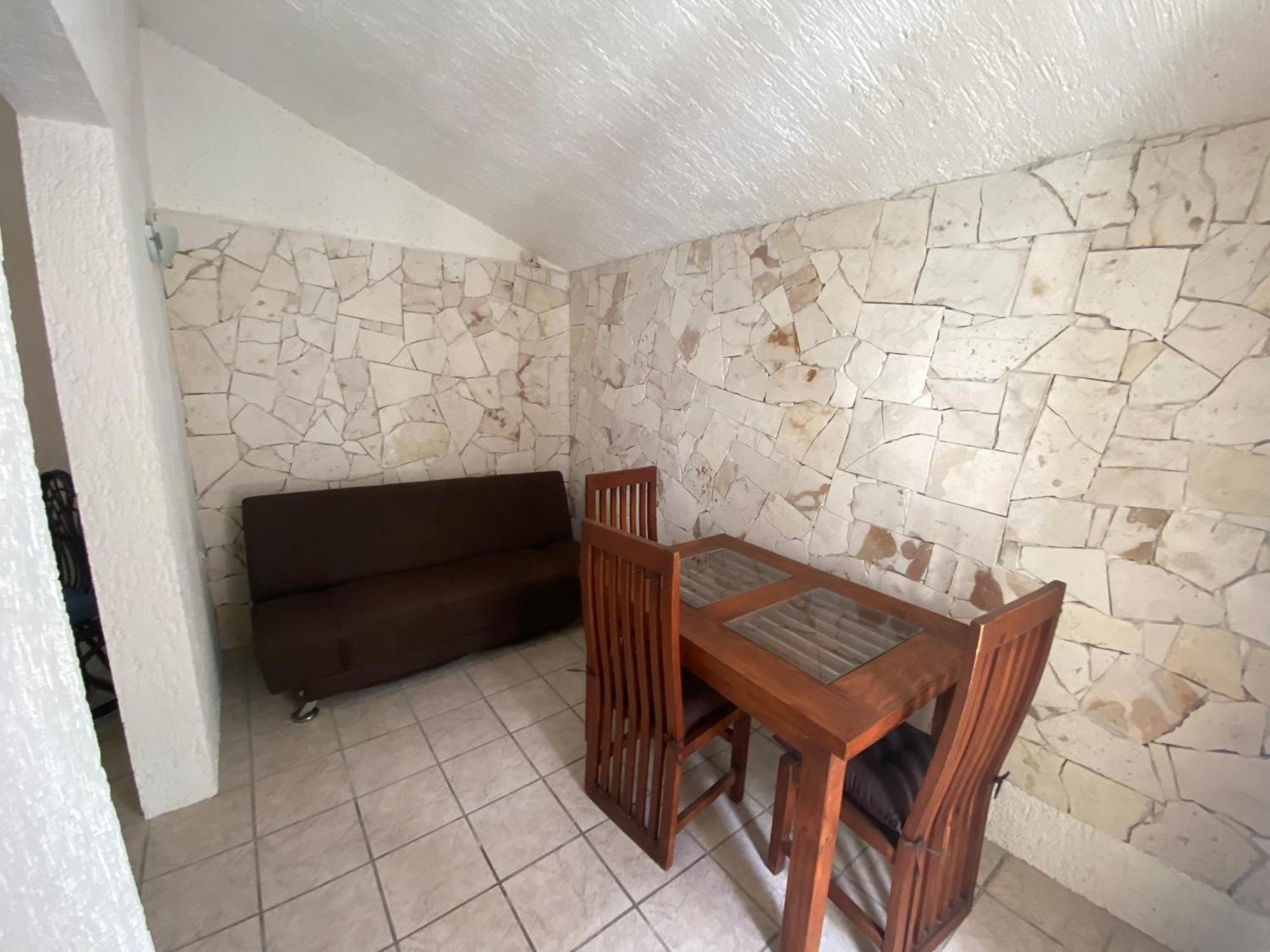 Guest house Caribo 2*