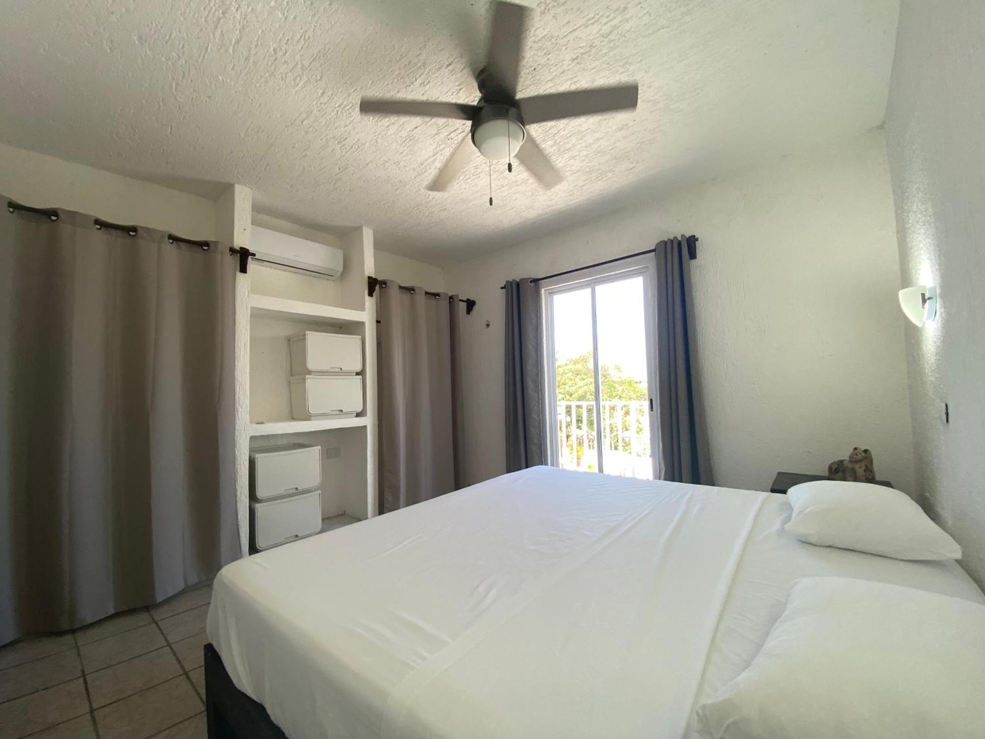 Guest house Caribo 2*